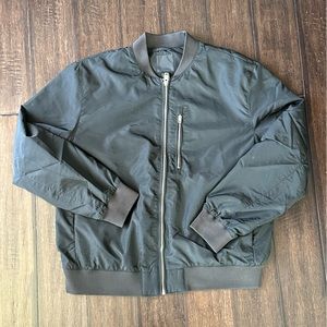 H&M men’s Bomber Jacket. XL